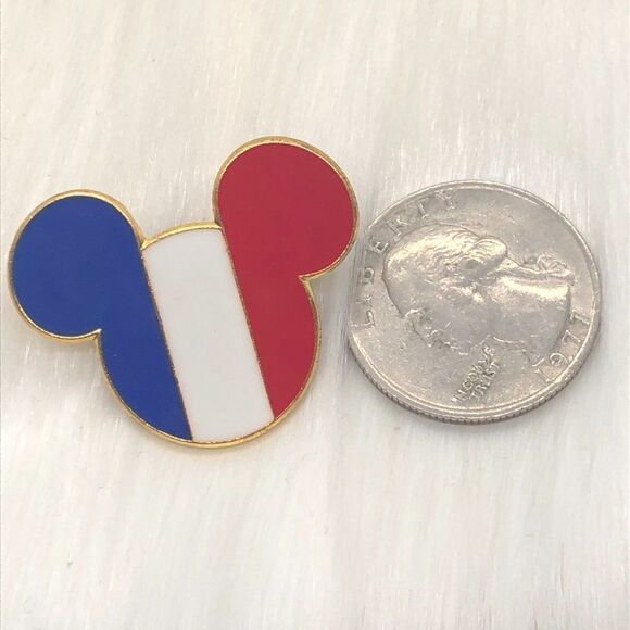 🔮 5/$25 Disney Mickey Mouse Icon France Flag Pin - Picture 2 of 3